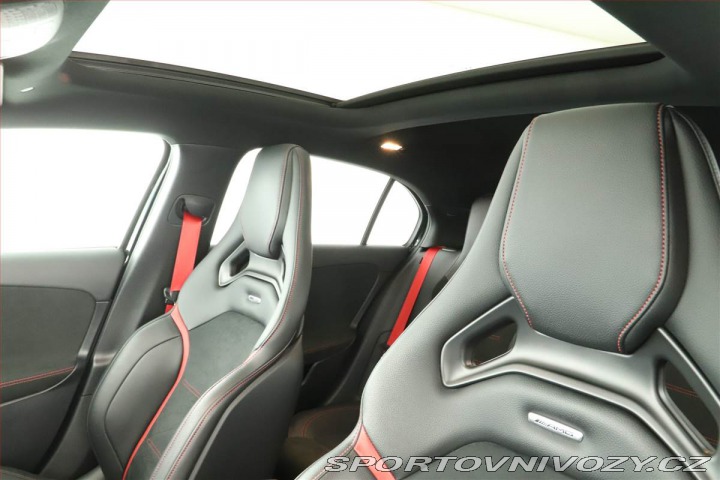 Mercedes-Benz A A 35 AMG 4MATIC 2022