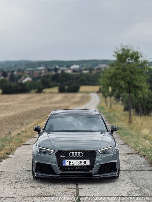 Audi RS3 