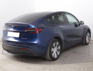 Tesla Model Y . Long Range AWD 79kWh 2023