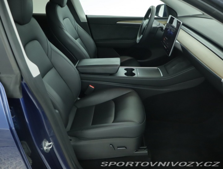 Tesla Model Y . Long Range AWD 79kWh 2023