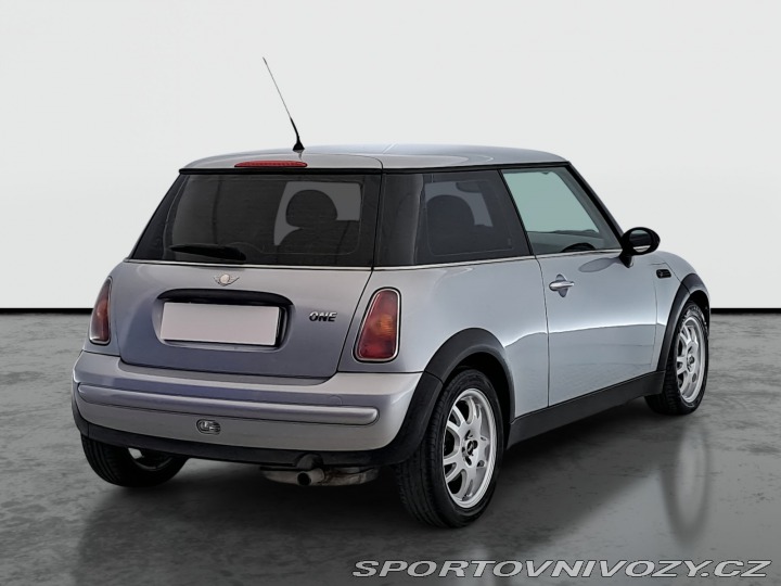 Mini One One 2004