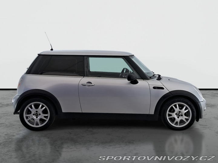 Mini One One 2004