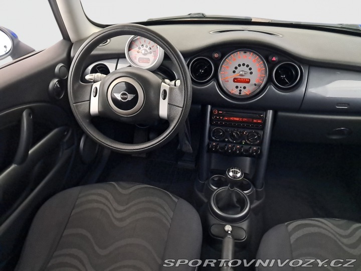 Mini One One 2004