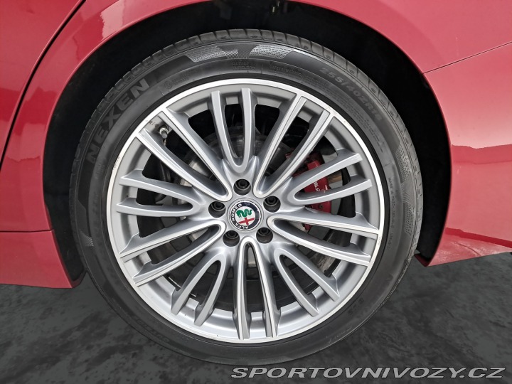 Alfa Romeo Giulia 2.0 Turbo 2017