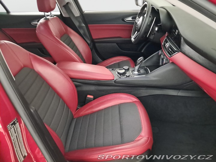 Alfa Romeo Giulia 2.0 Turbo 2017