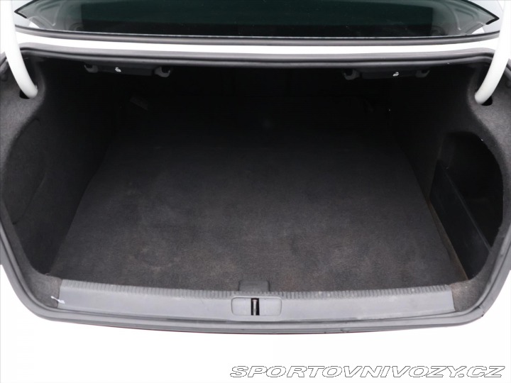 Volkswagen CC 2.0 TDI 103kW Serv.kniha 2015