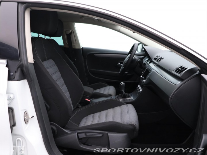Volkswagen CC 2.0 TDI 103kW Serv.kniha 2015