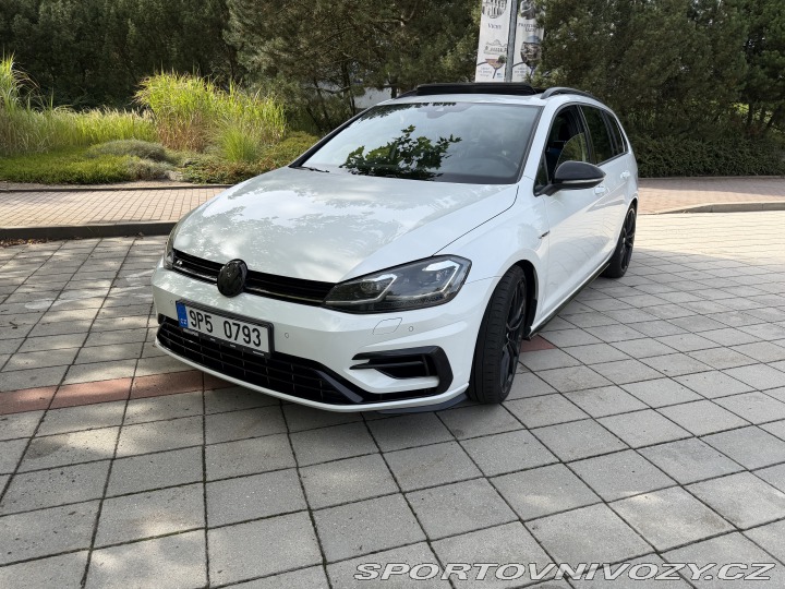 Volkswagen Golf  2020