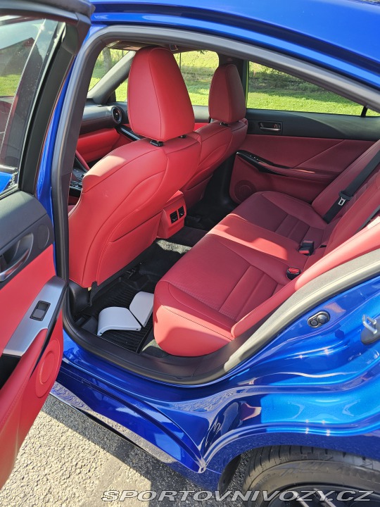 Lexus IS 500 F 2024
