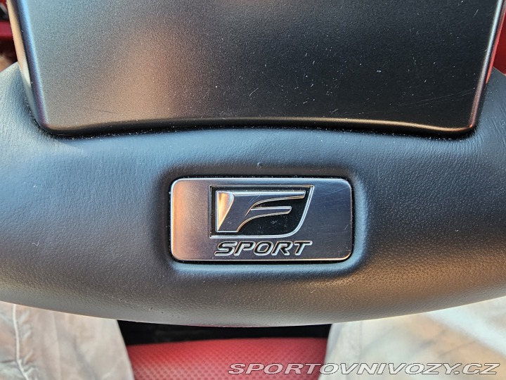 Lexus IS 500 F 2024