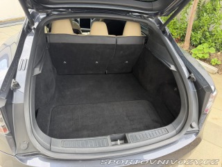 Tesla Model S 2016