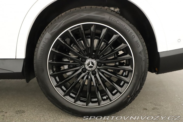 Mercedes-Benz Ostatní modely GLC AMG Line GLC 200 4MATIC 2025