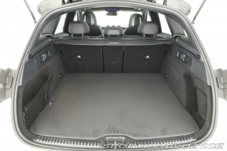 Mercedes-Benz Ostatní modely GLC AMG Line GLC 200 4MATIC 2025