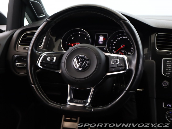 Volkswagen Golf 2.0 TDI GTD 2015