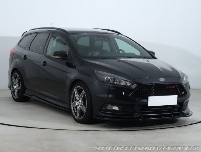 Ford Focus ST 2.0 EcoBoost ST