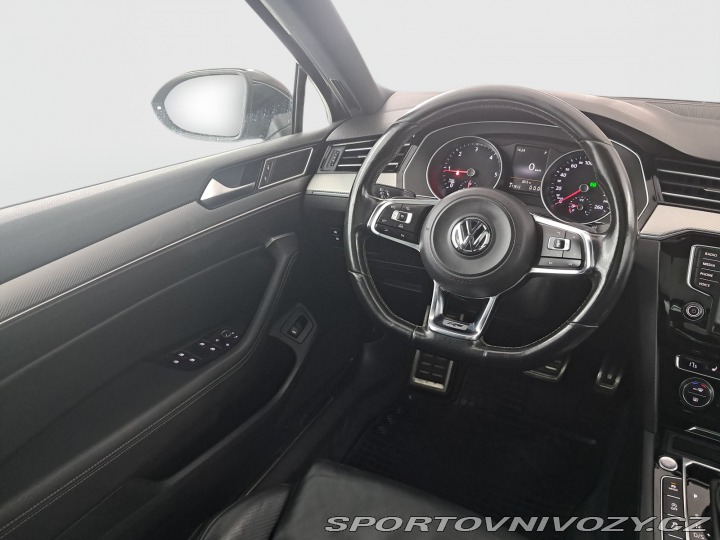 Volkswagen Ostatní modely Passat R-Line 2.0 BiTDI 2016