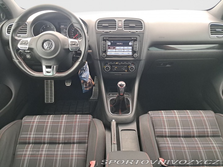 Volkswagen Golf 2.0 GTI 2010