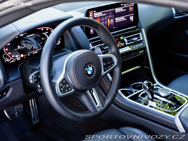 BMW 8 M850i 2025