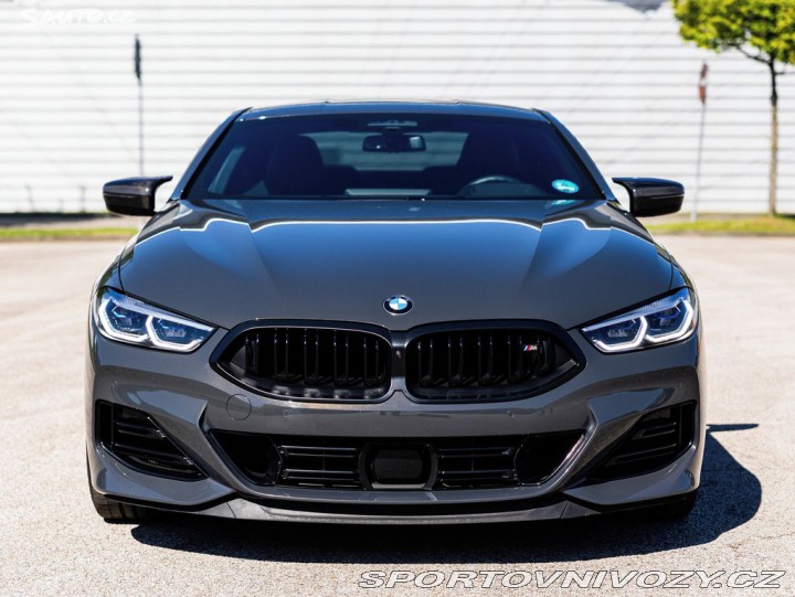 BMW 8 M850i 2025