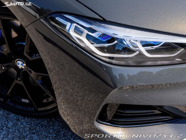 BMW 8 M850i 2025