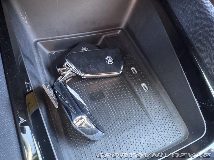 Škoda Octavia RS 2,0 TSI 180 KW 2.MAJ KOLA 2024