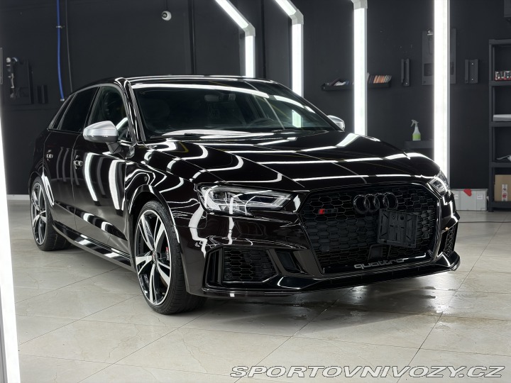 Audi RS3  2020