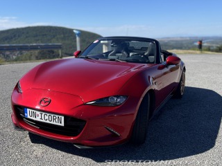 Mazda MX-5 Revolution Top