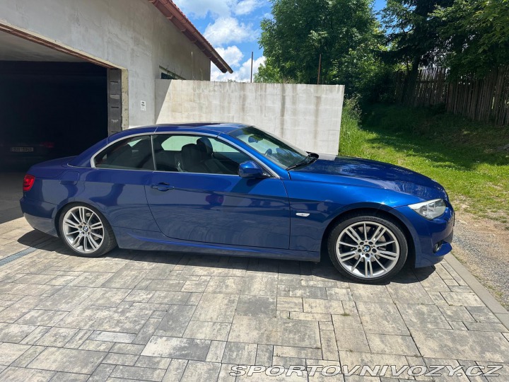 BMW 3 325i e93 2011