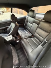 BMW 3 325i e93 2011