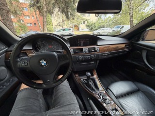 BMW 3 325i e93 2011