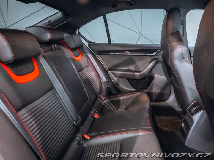 Škoda Octavia RS 2.0 TDi RS DSG 2016