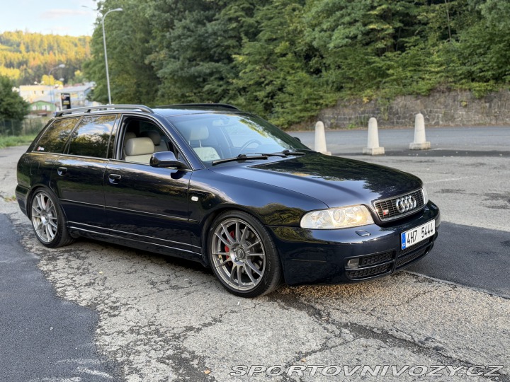 Audi S4 B5 2000