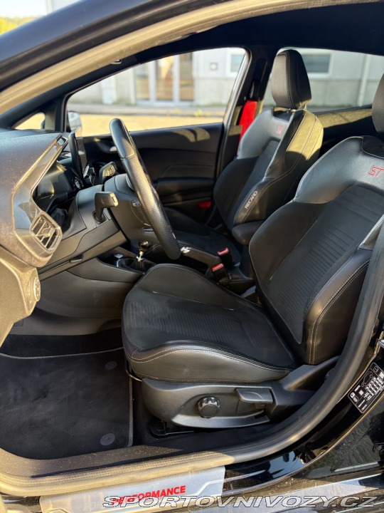 Ford Fiesta ST PERFORMANCE 2019