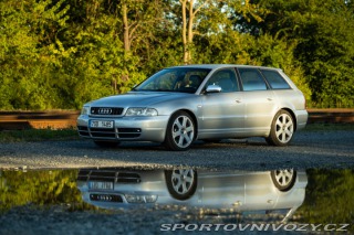 Audi S4  2000