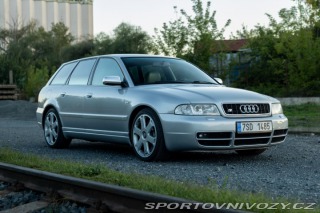Audi S4  2000