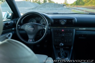 Audi S4  2000