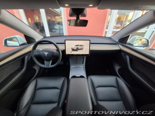 Tesla Model Y Standard plus RWD 220kW D 2023
