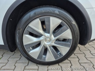 Tesla Model Y Standard plus RWD 220kW D 2023