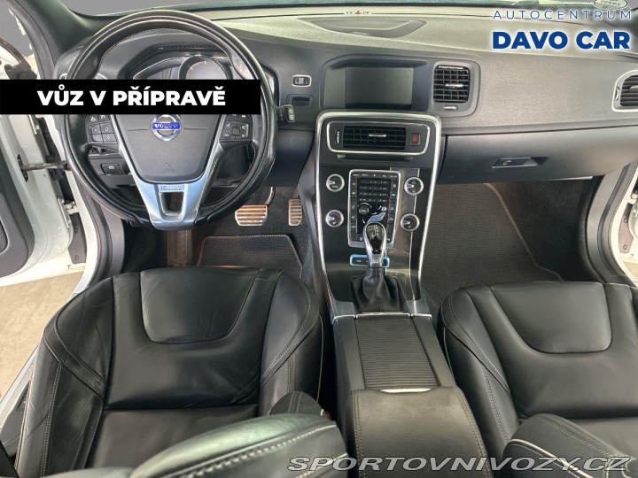 Volvo V60 2.4 D6 162kW R-Design Aut 2015