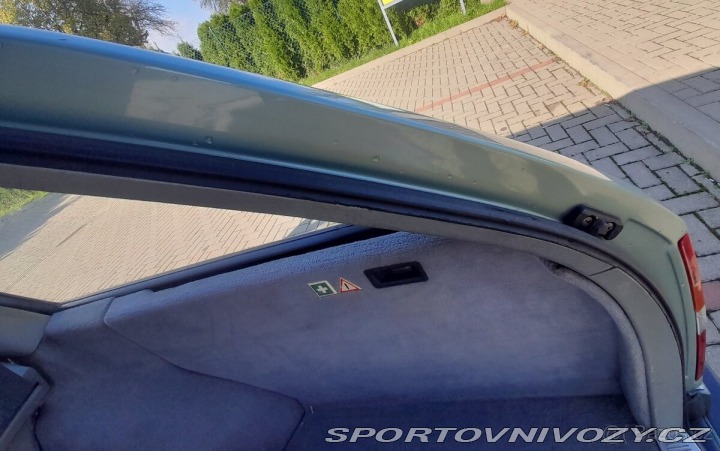 Mercedes-Benz S 2,0 S124 200TE 1990