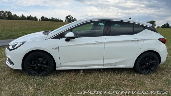 Opel Astra 1,6   K T OPCline 2019