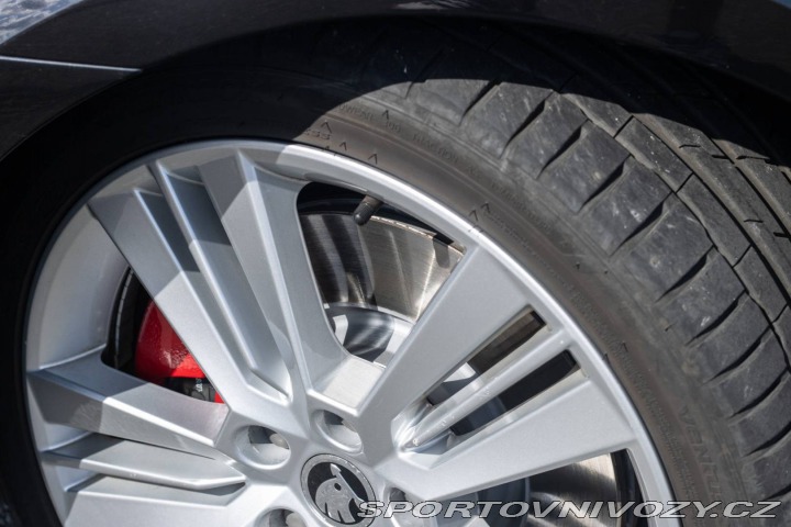 Škoda Octavia RS Combi 2.0 TSI RS, 162kW 2013
