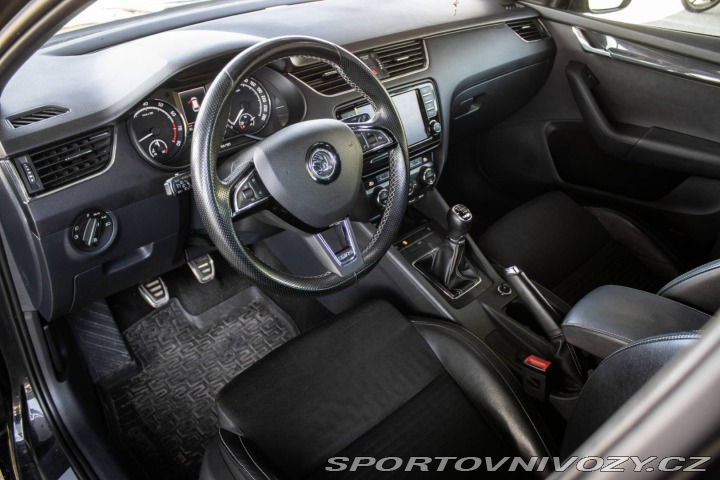 Škoda Octavia RS Combi 2.0 TSI RS, 162kW 2013