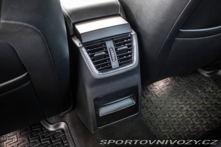 Škoda Octavia RS Combi 2.0 TSI RS, 162kW 2013