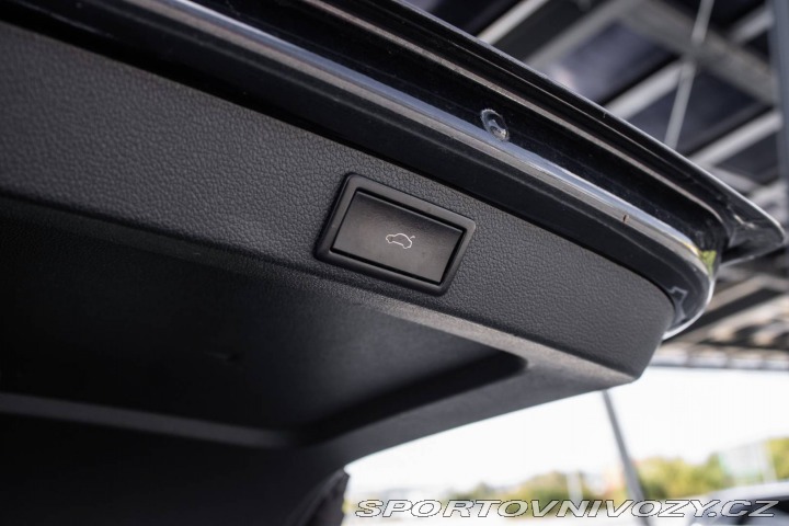 Škoda Octavia RS Combi 2.0 TSI RS, 162kW 2013