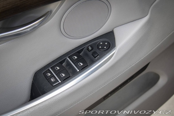 BMW 5 GT  535d xDrive / 220kW / 2011