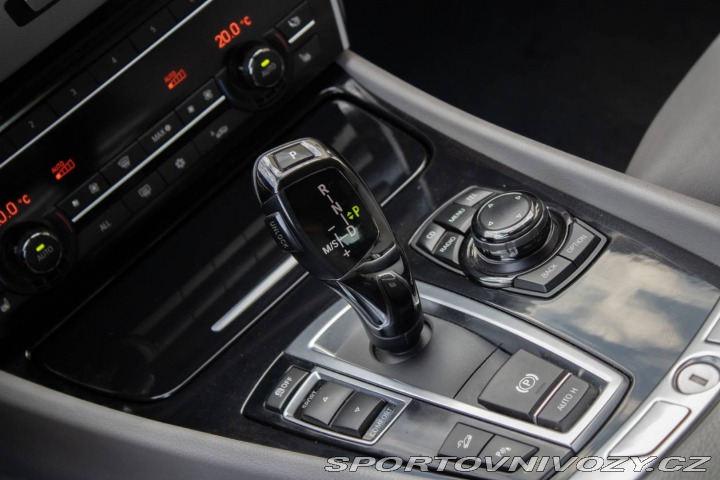 BMW 5 GT  535d xDrive / 220kW / 2011