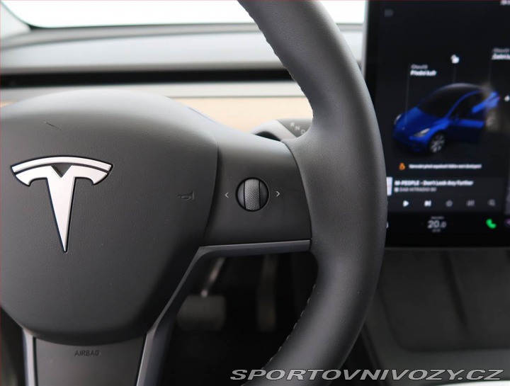 Tesla Model Y Standard LFP 64kWh, digi 2024