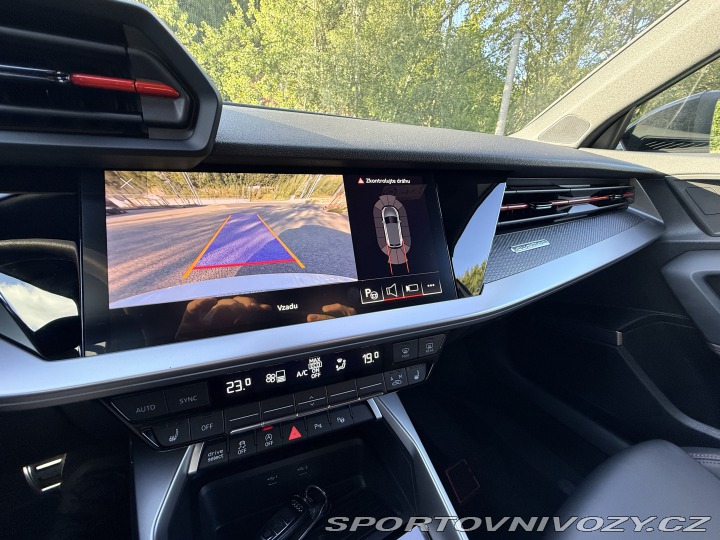 Audi RS3  2024