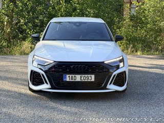 Audi RS3 2024